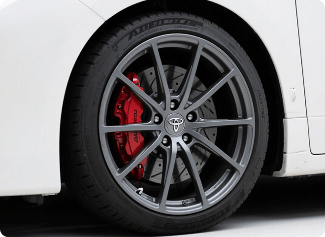 車高調整・ホイール交換などスポーティ仕様化